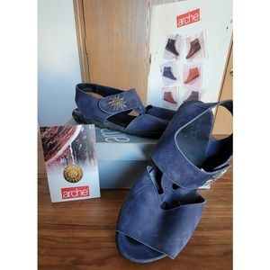 Arche sandals size 41